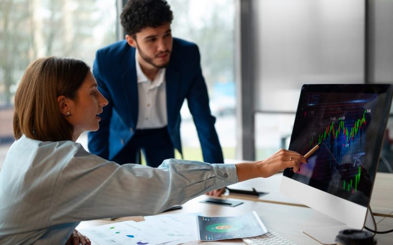 Beneficios clave de implementar un ERP en tu negocio en Costa Rica