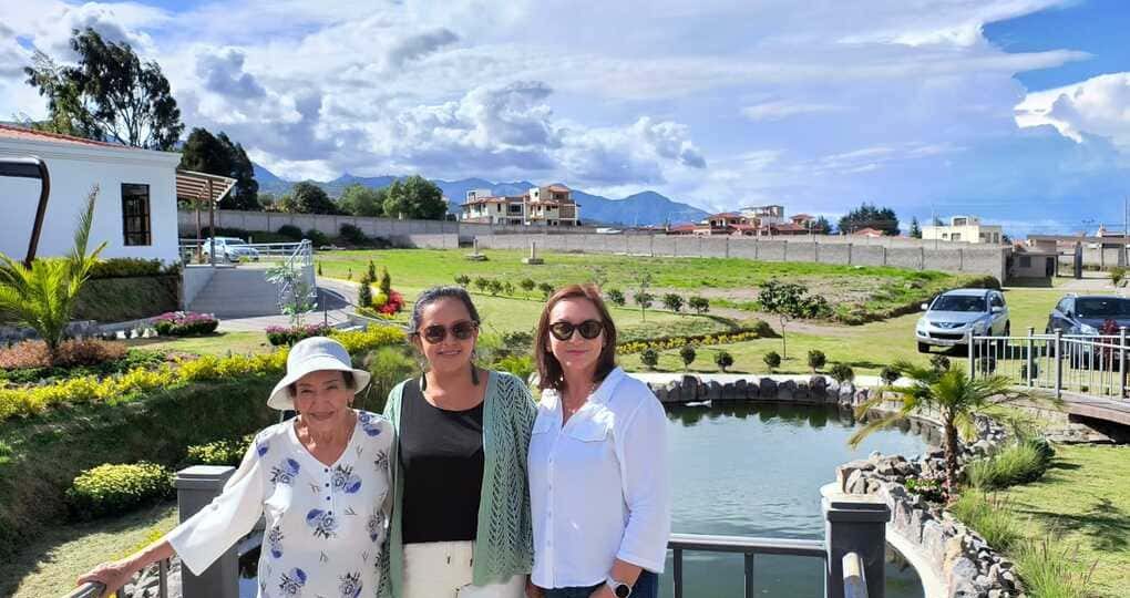 Descubre los destinos ideales para adultos mayores desde  Machala