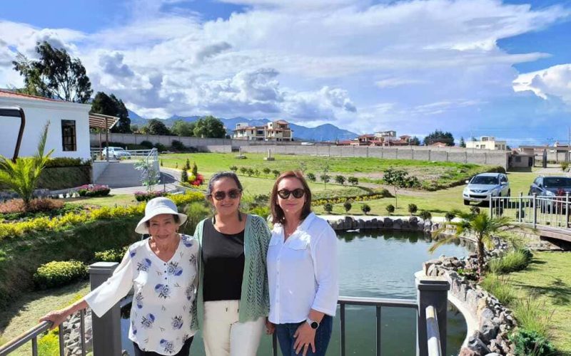 Descubre los destinos ideales para adultos mayores desde  Machala