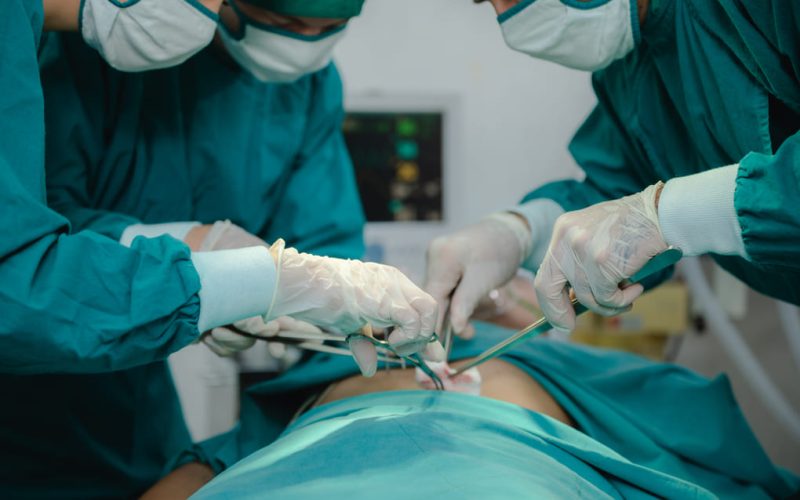 ¿Qué es Aesculap Caiman? instrumental quirúrgico para sellado innovador en Panamá