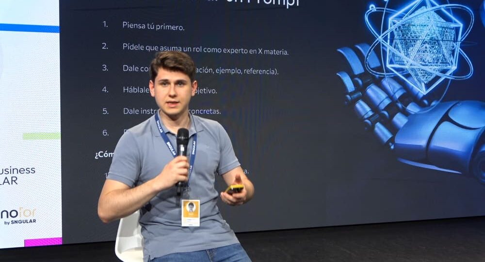 CenteIA refuerza sus cursos de inteligencia artificial con Daniel García-Cordero